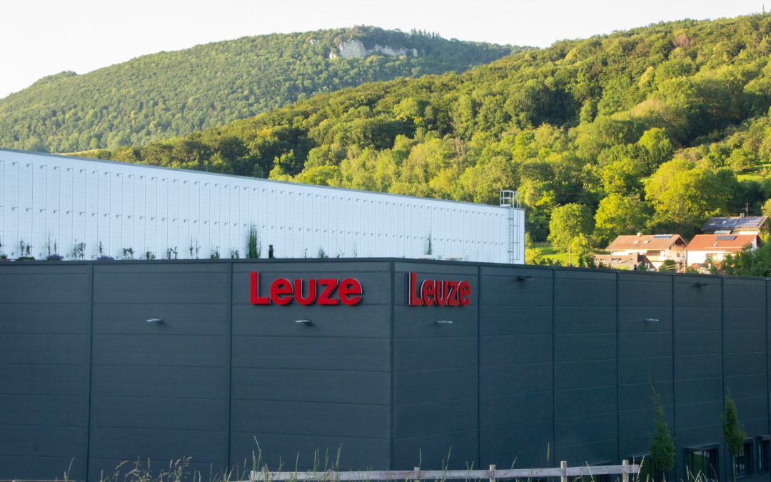 Leuze nimmt neues 
Distributionszentrum in Betrieb