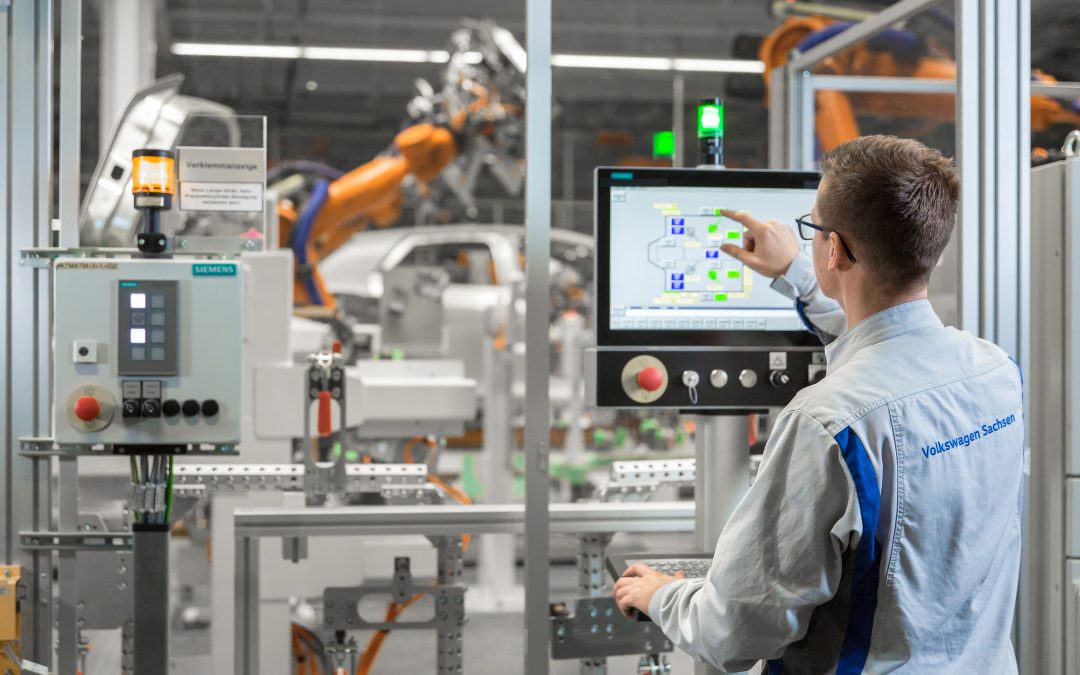 Volkswagen fertigt E-Autos 
mit Siemens-Technik