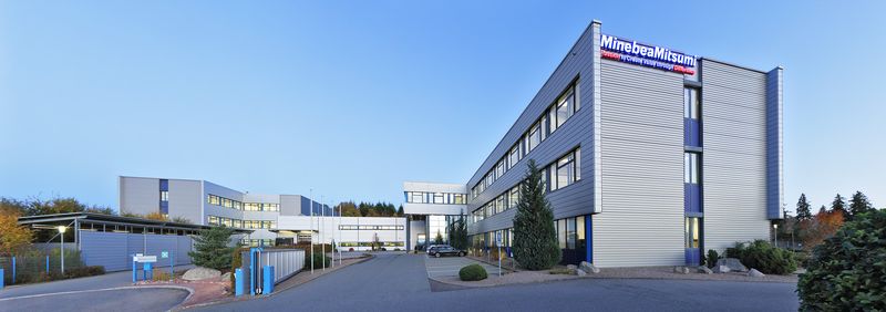 30 Jahre MinebeaMitsumi 
Technology Center Europe
