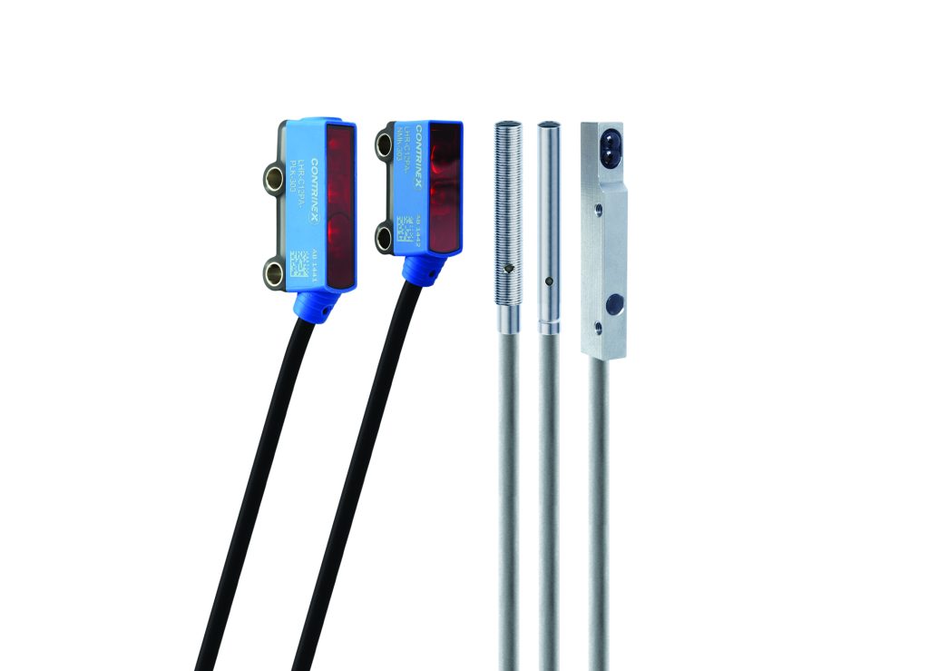  Der photoelektrische Sensor TRU-C23 nutzt UV-Licht und erkennt transparente Objekte mit hoher Zuverlässigkeit.