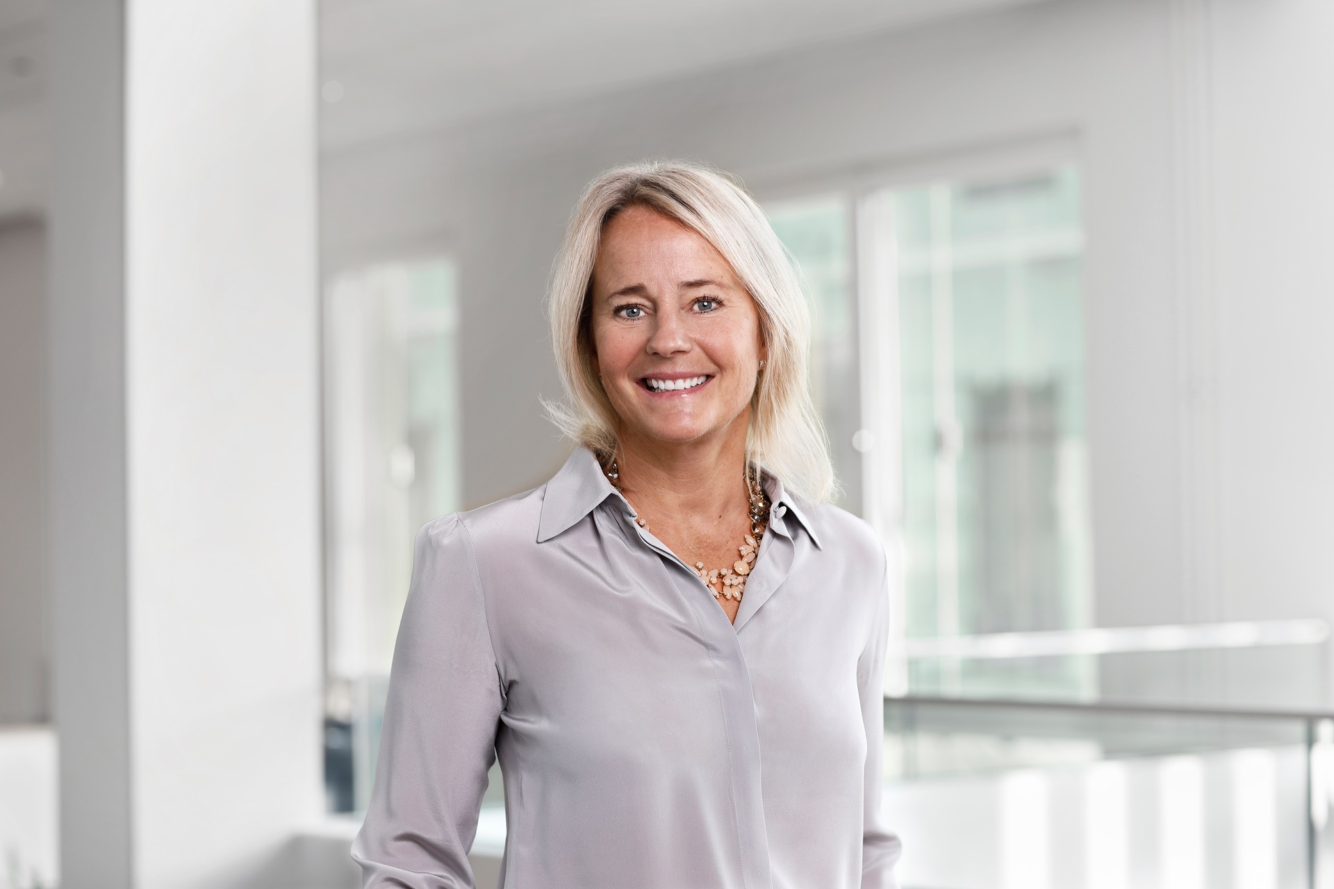 ABB ernennt neue Chief Communications & Sustainability Officer